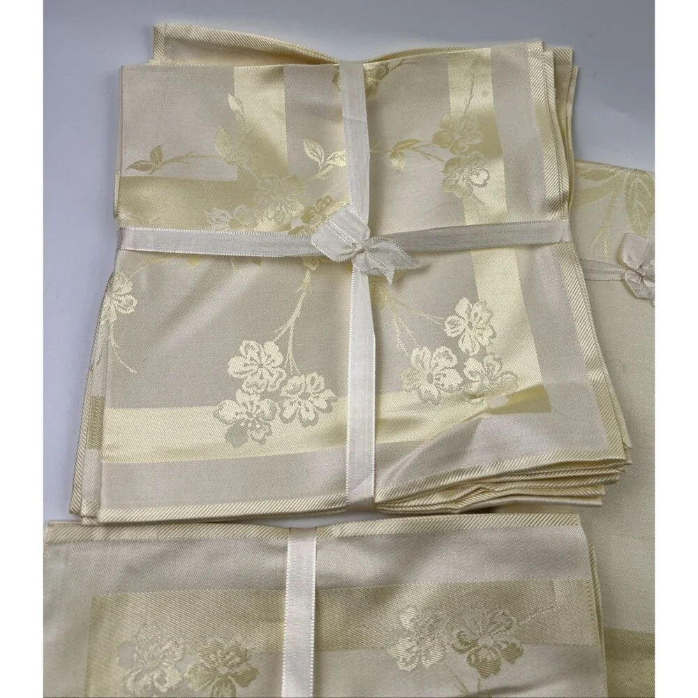 Vtg Bardwil Damask 'Blossom Time' 64